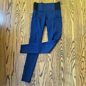 The Stride™ Vitality Knee-Patch Breech/legging
SZ 24, phone pockets. NWOT